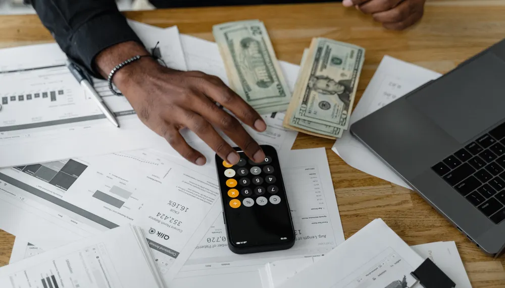 High-volume merchant processing a large number of transactions despite a low quoted rate.